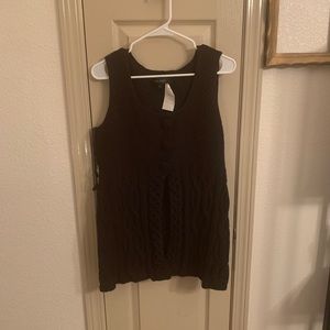 NWT Nine West cable knit sweater vest L